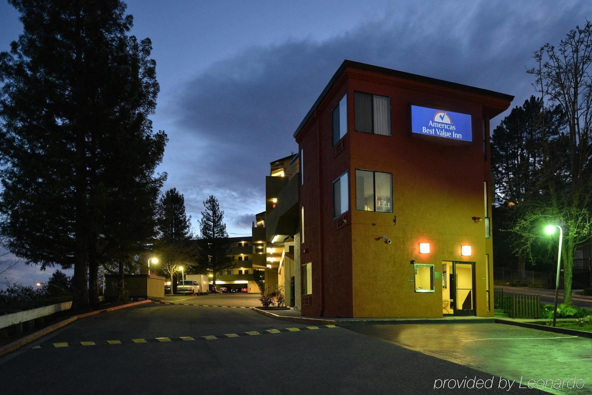 Surestay Hotel By Best Western Vallejo Napa Valley Exterior photo
